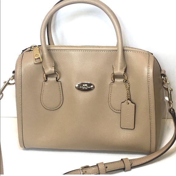 Coach Handbags - NWT Coach Crossgrain Mini Bennett